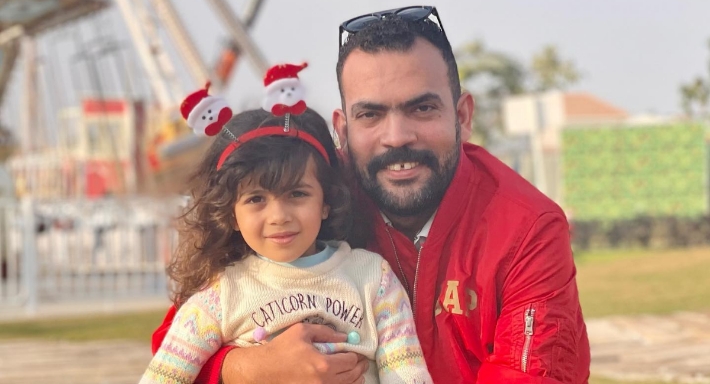 خالد عليش يوجه رسالة مؤثرة جديدة إلي ابنته