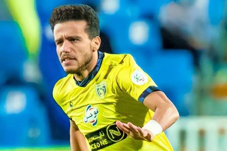 تهديد انضمام مصطفى فتحي إلى الأهلي بسبب “قرحة الركبة”