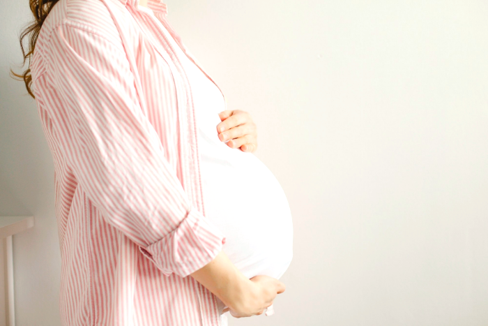 ما هو علاج فرط الحموضة أثناء الحمل؟