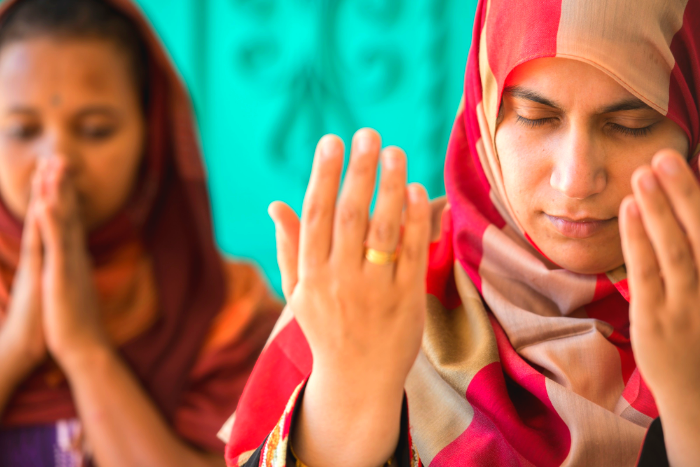 الفضائل في تربية البنات في الإسلام